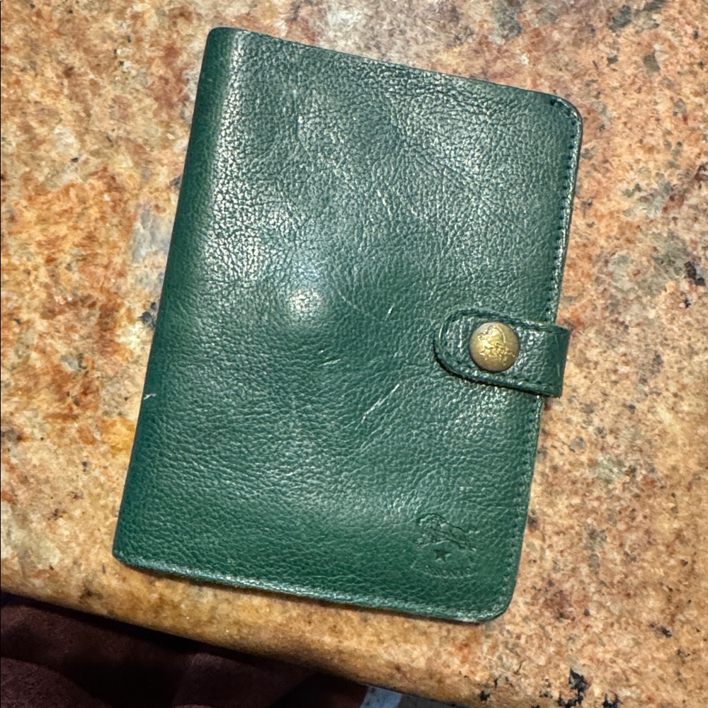 IL BISONTE Green Leather Wallet